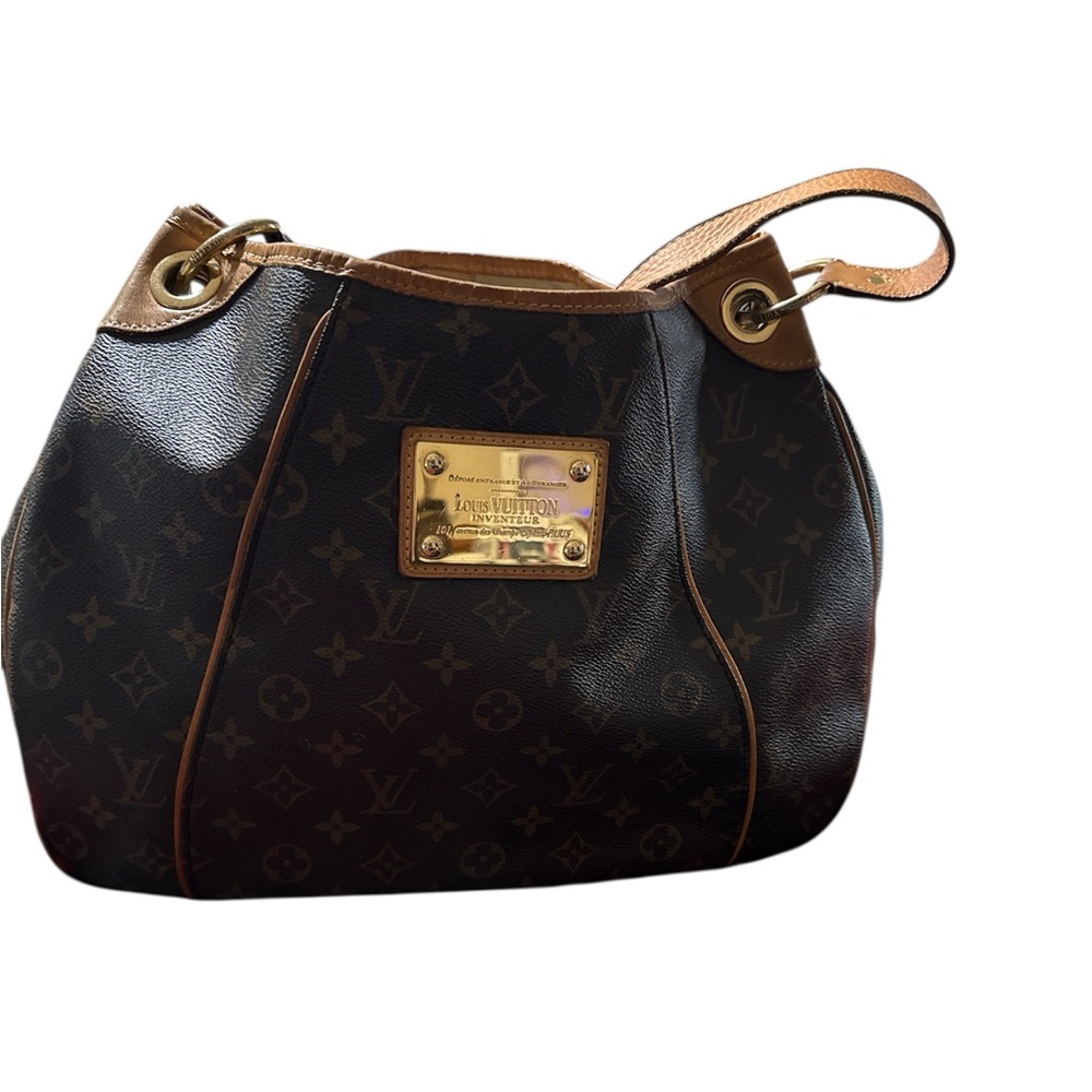 Louis Vuitton Galliera PM Monogram Shoulder Bag